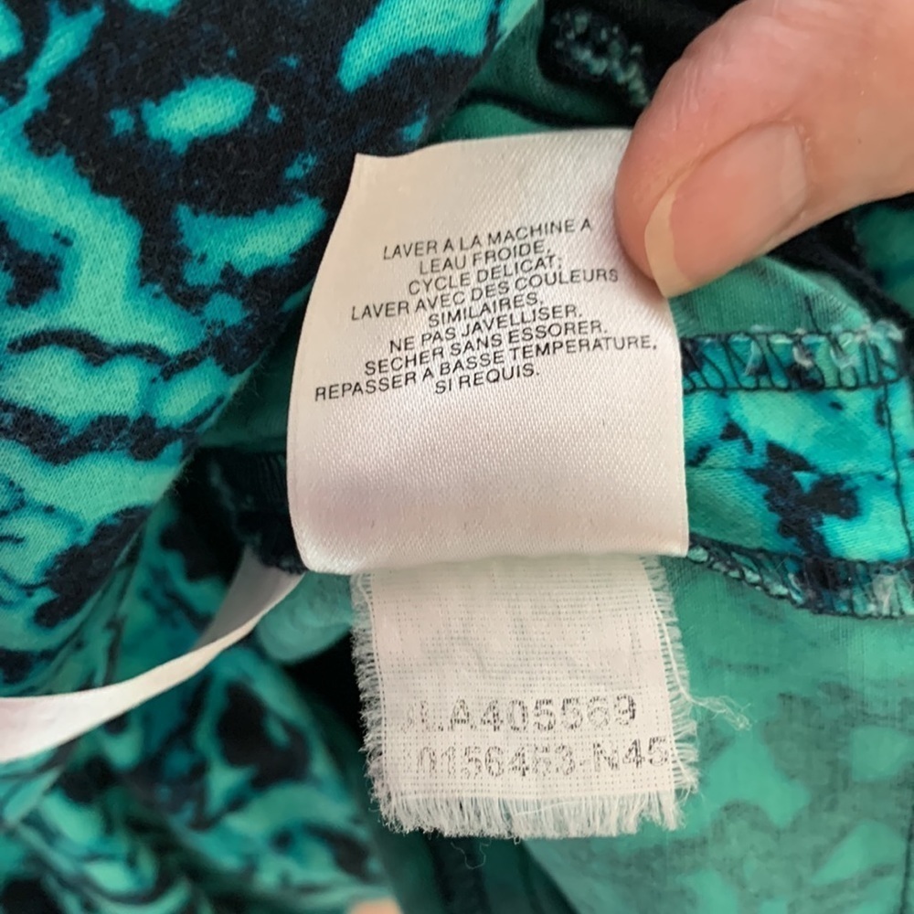 Jones New York Signature, Batik sundress, Size 6 - PRICE REDUCED‎ - Picture 6 of 6